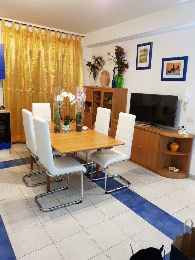 폰다첼로 Taormina Mare Piscina Fondachello 아파트 외부 사진